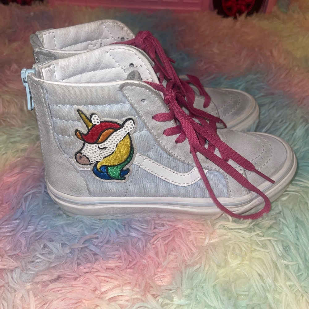 Unicorn 🦄 vans